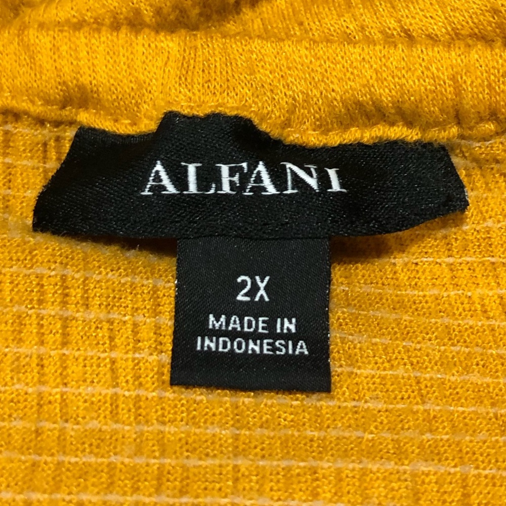 Alfani Women’s Mustard Yellow Halter Top Size 2X - Picture 4 of 9